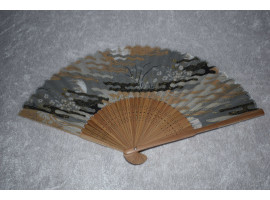 Japansk vifte, flot motiv (J-33-850-18)